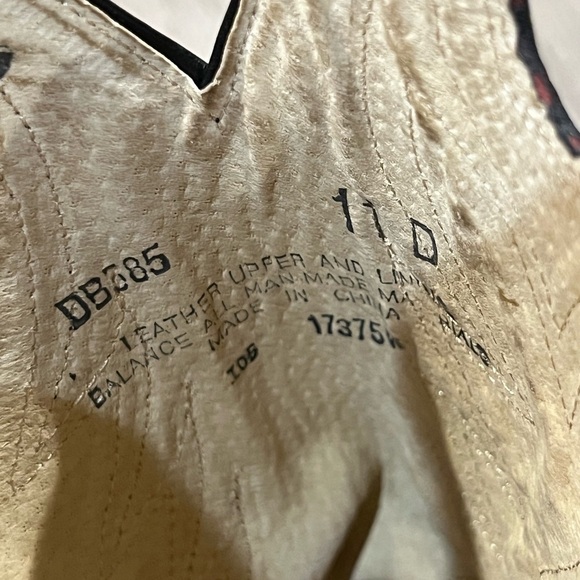 Men’s 11D Durango Black Cherry 11” Leather Stitch Cowboy Boots Great Condition - Picture 9 of 9